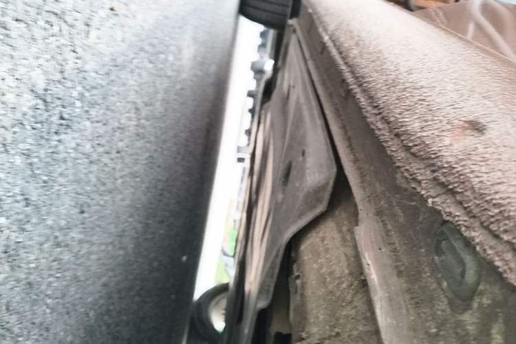 Used Volkswagen Lamando 2015 280TSI DSG Comfort Edition Left Side Sill