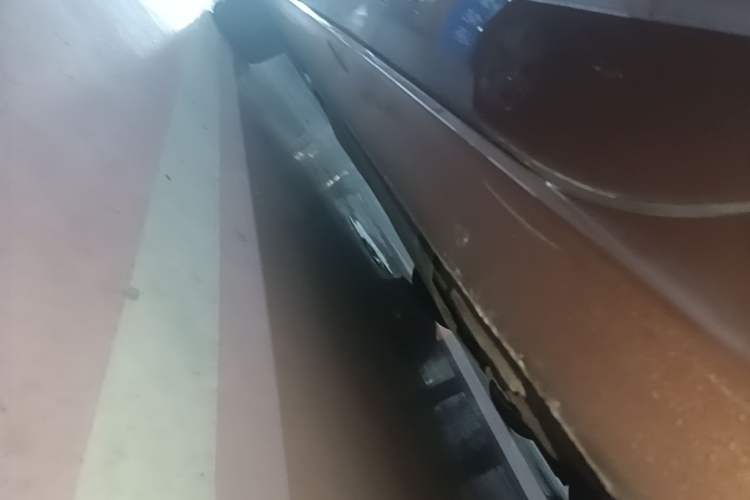 Used Volkswagen Lamando 2015 280TSI DSG Comfort Edition Left Side Sill