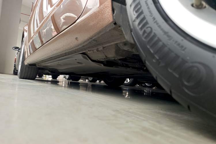 Used Volkswagen Lamando 2015 330TSI DSG Comfort Edition Left Side Sill