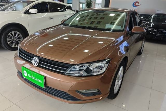 Used Volkswagen Lamando 2015 230TSI DSG Fashion Edition