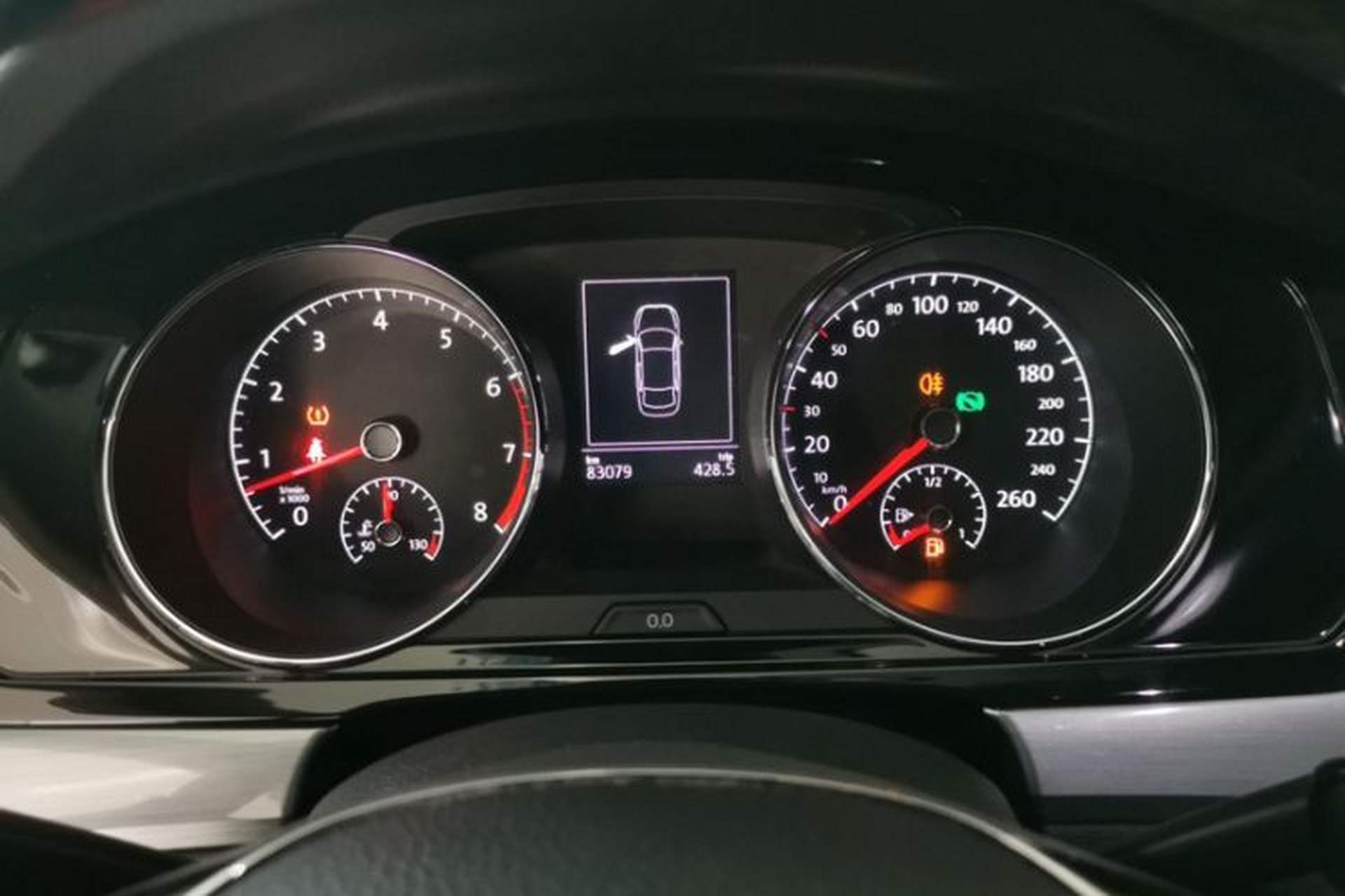 Used Volkswagen Lamando 2015 280TSI DSG Comfort Edition Odometer Close Up