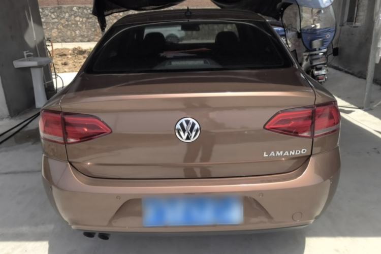 Used Volkswagen Lamando 2015 230TSI DSG Fashion Edition Rear
