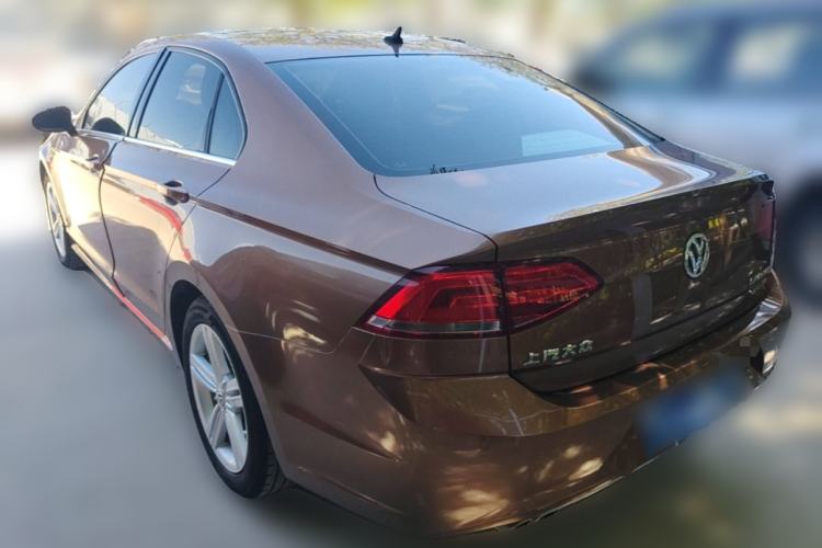 Used Volkswagen Lamando 2015 330TSI DSG Comfort Edition Rear Left 45 Deg
