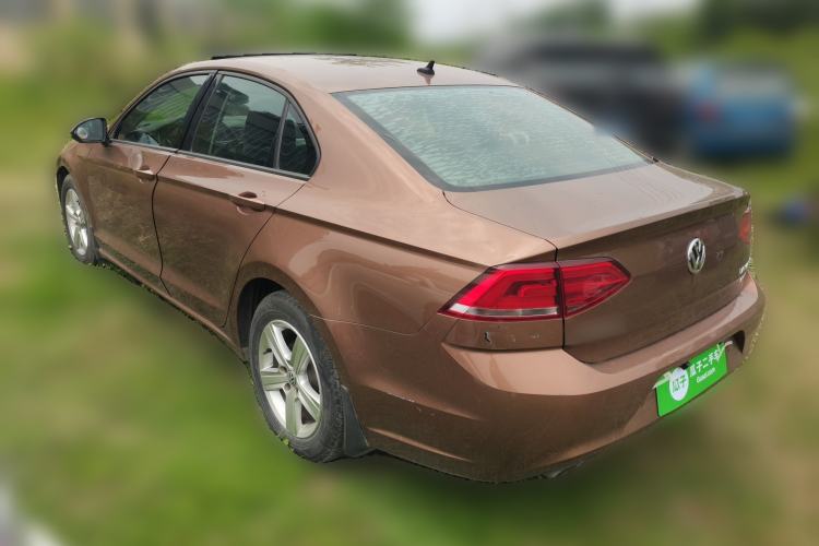 Used Volkswagen Lamando 2015 230TSI Manual Trend Edition Rear Left 45 Deg