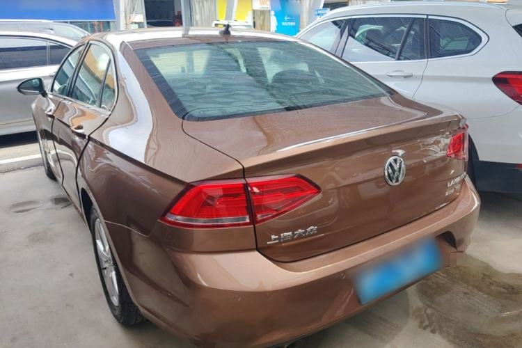 Used Volkswagen Lamando 2015 230TSI DSG Fashion Edition Rear Left 45 Deg