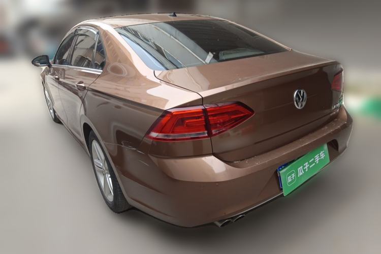 Used Volkswagen Lamando 2015 330TSI DSG Comfort Edition Rear Left 45 Deg