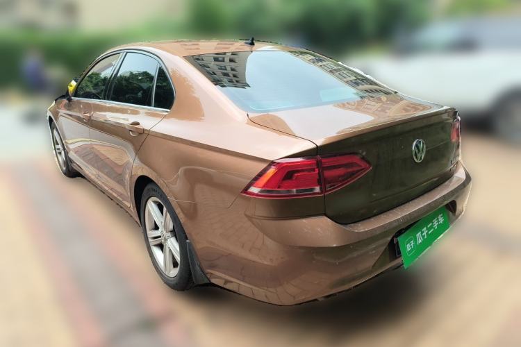 Used Volkswagen Lamando 2015 280TSI DSG Comfort Edition Rear Left 45 Deg