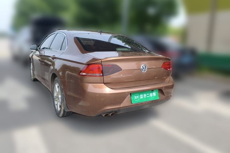 Used Volkswagen Lamando 2015 230TSI DSG Fashion Edition Rear Left 45 Deg