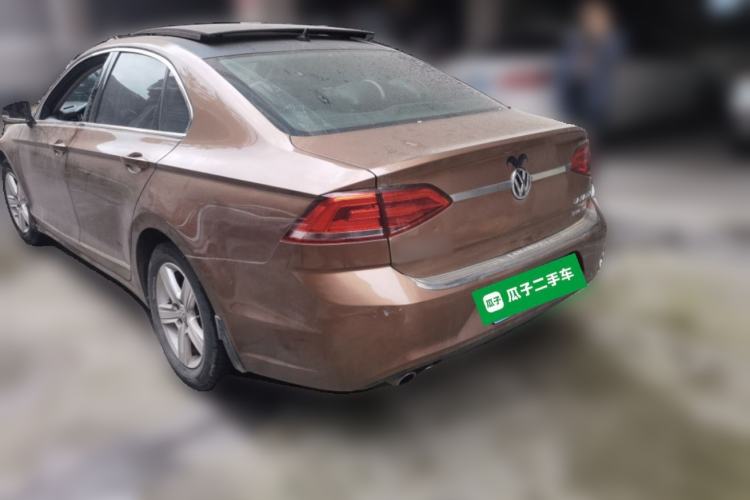 Used Volkswagen Lamando 2015 230TSI Manual Trend Edition Rear Left 45 Deg