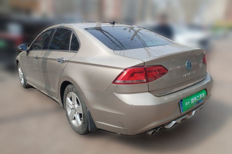 Used Volkswagen Lamando 2015 230TSI DSG Fashion Edition Rear Left 45 Deg