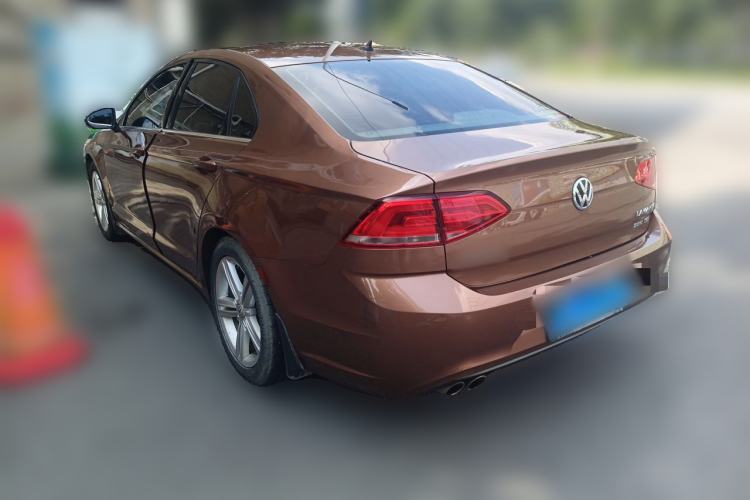 Used Volkswagen Lamando 2015 280TSI DSG Comfort Edition Rear Left 45 Deg