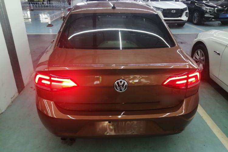 Used Volkswagen Lamando 2015 230TSI DSG Fashion Edition Rear