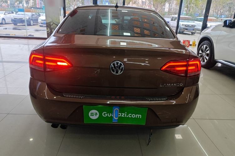 Used Volkswagen Lamando 2015 230TSI DSG Fashion Edition Rear