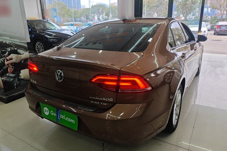 Used Volkswagen Lamando 2015 230TSI DSG Fashion Edition Rear Right 45 Deg