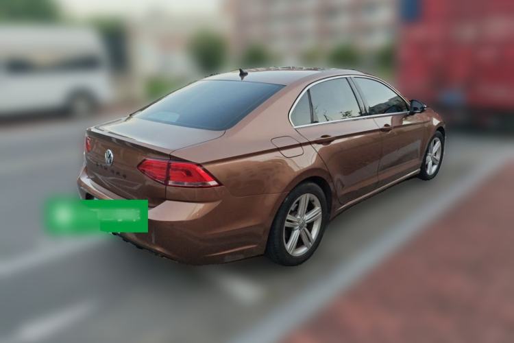 Used Volkswagen Lamando 2015 280TSI DSG Comfort Edition Rear Right 45 Deg