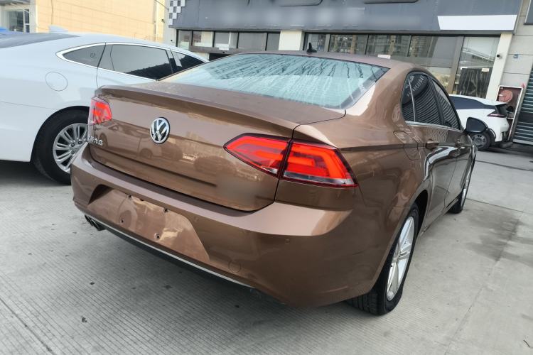 Used Volkswagen Lamando 2015 330TSI DSG Comfort Edition Rear Right 45 Deg