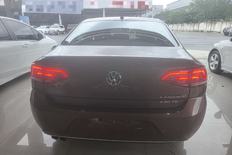 Used Volkswagen Lamando 2015 230TSI DSG Fashion Edition Rear
