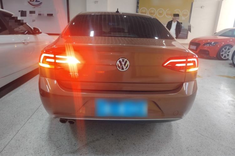 Used Volkswagen Lamando 2015 280TSI DSG Comfort Edition Rear