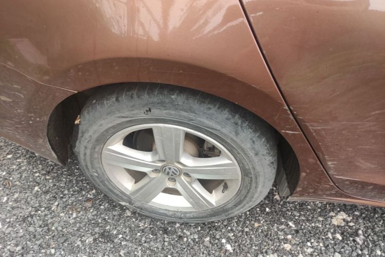 Used Volkswagen Lamando 2015 230TSI DSG Fashion Edition Right Rear Wheel Hub
