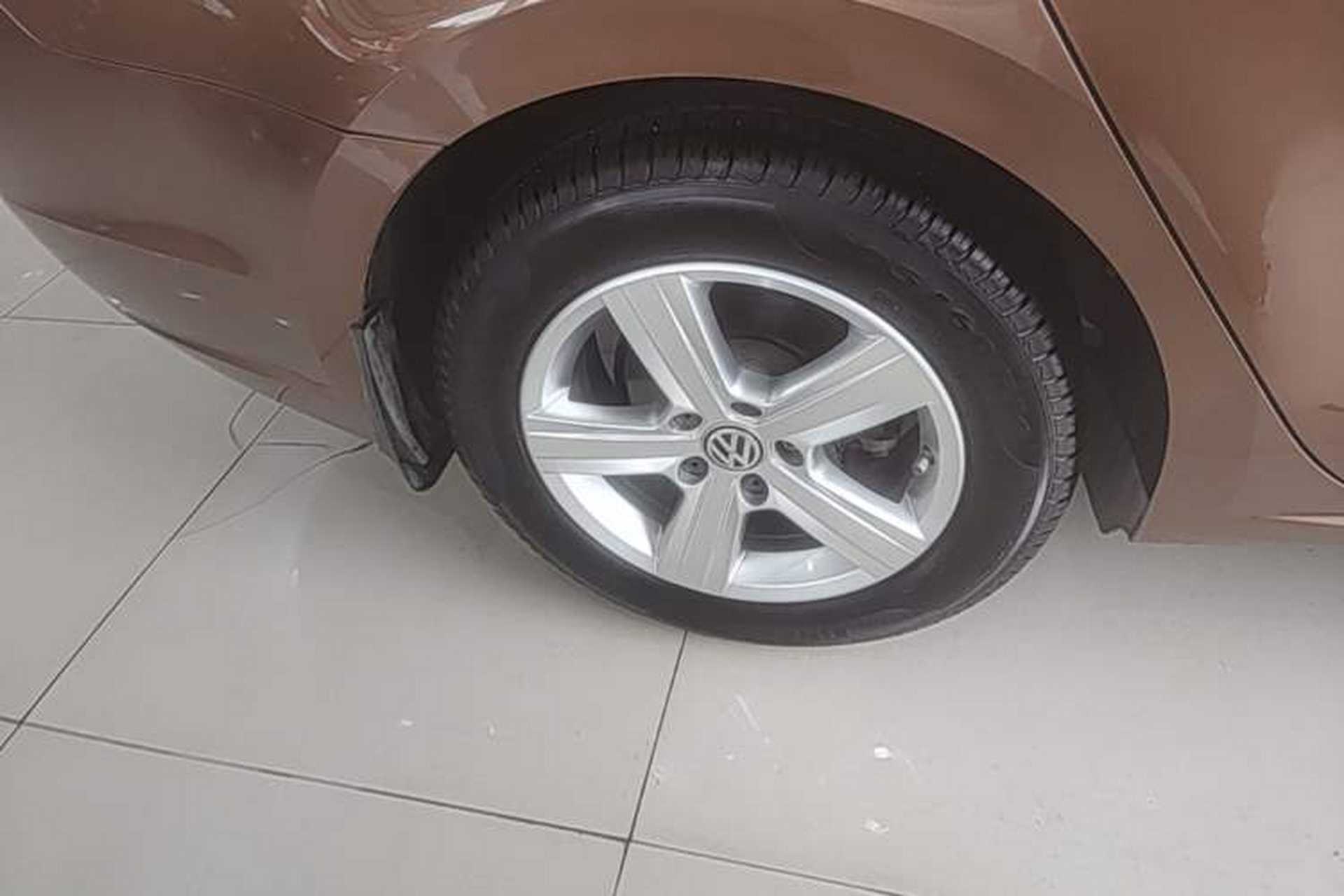 Used Volkswagen Lamando 2015 230TSI DSG Fashion Edition Right Rear Wheel Hub
