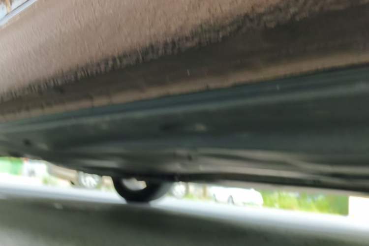 Used Volkswagen Lamando 2015 230TSI DSG Fashion Edition Right Side Sill
