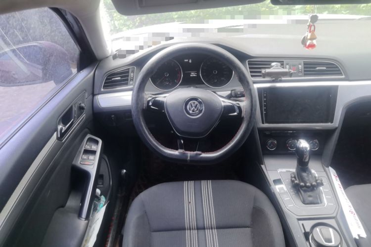 Used Volkswagen Lamando 2015 230TSI DSG Fashion Edition Steering Wheel
