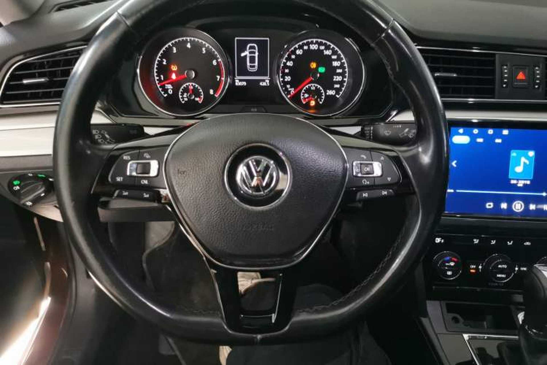 Used Volkswagen Lamando 2015 280TSI DSG Comfort Edition Steering Wheel