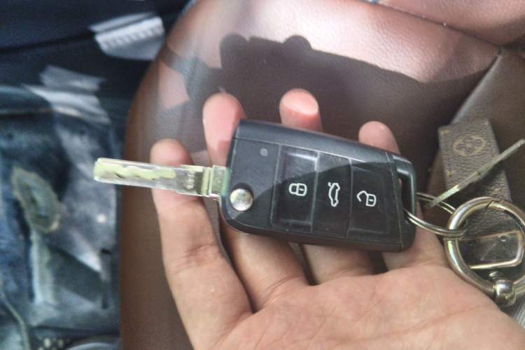 Used Volkswagen Lamando 2015 330TSI DSG Comfort Edition Vehicle Key