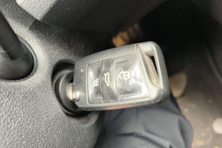 Used Volkswagen Lamando 2015 280TSI DSG Comfort Edition Vehicle Key