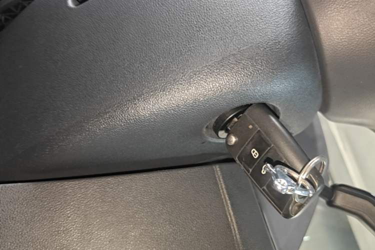 Used Volkswagen Lamando 2015 280TSI DSG Comfort Edition Vehicle Key