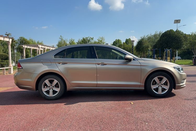 Used Volkswagen Lamando 2015 230TSI DSG Fashion Edition Exterior 2