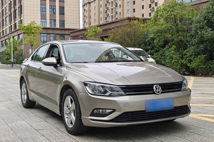 Used Volkswagen Lamando 2015 230TSI DSG Fashion Edition Exterior 2