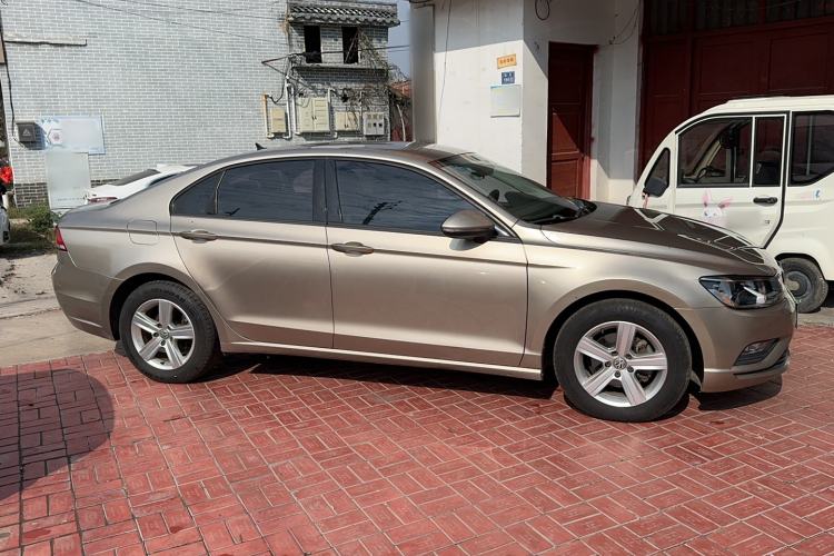 Used Volkswagen Lamando 2015 230TSI DSG Fashion Edition Exterior 6
