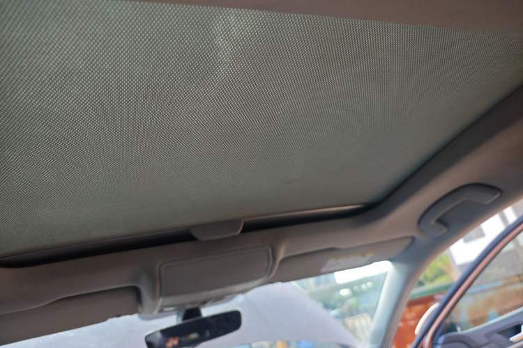 Used Volkswagen Lamando 2015 330TSI DSG Comfort Edition Headliner