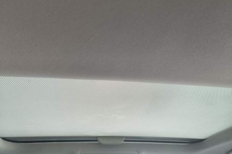 Used Volkswagen Lamando 2015 280TSI DSG Luxury Edition Headliner