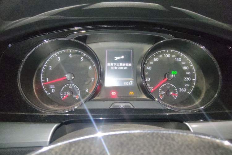Used Volkswagen Lamando 2015 280TSI DSG Luxury Edition Instrument Cluster