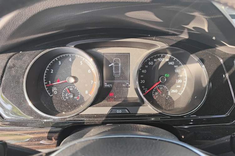 Used Volkswagen Lamando 2015 280TSI DSG Comfort Edition Instrument Cluster