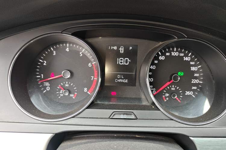 Used Volkswagen Lamando 2015 230TSI DSG Fashion Edition Instrument Cluster