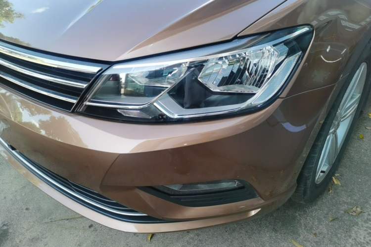 Used Volkswagen Lamando 2015 280TSI DSG Comfort Edition Left Front Headlight