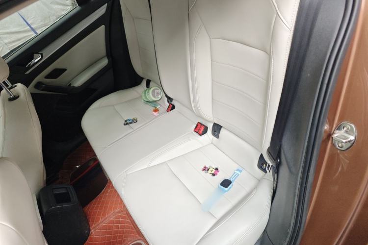 Used Volkswagen Lamando 2015 230TSI Manual Trend Edition Left Rear Seat