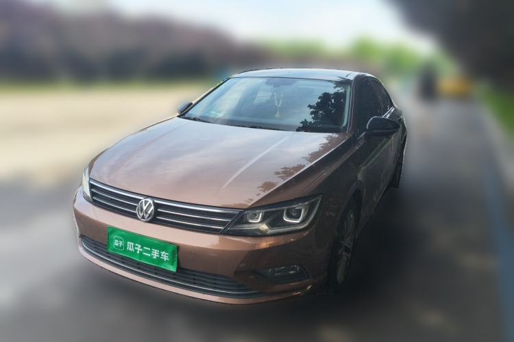 Used Volkswagen Lamando 2015 280TSI DSG Luxury Edition Guazi used car, China used car export, Used car for sale, Used cars, Cheapest cars for sale