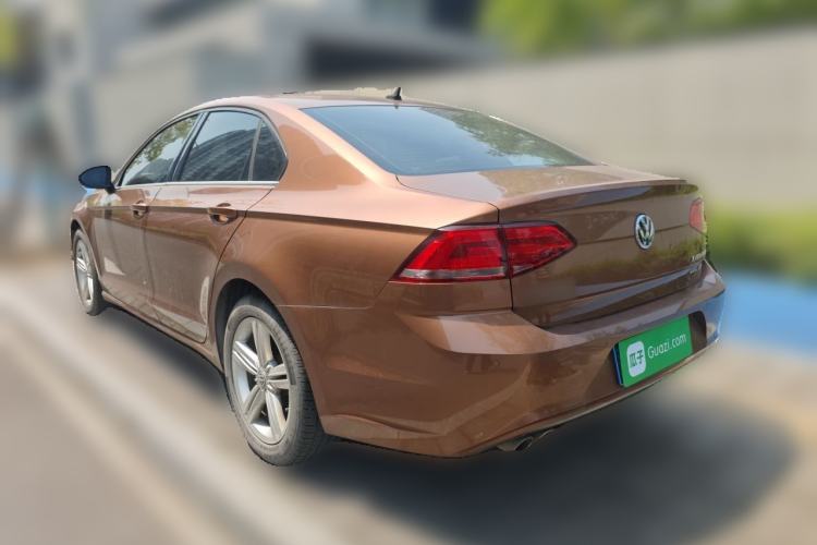 Used Volkswagen Lamando 2015 280TSI DSG Comfort Edition Rear Left 45 Deg