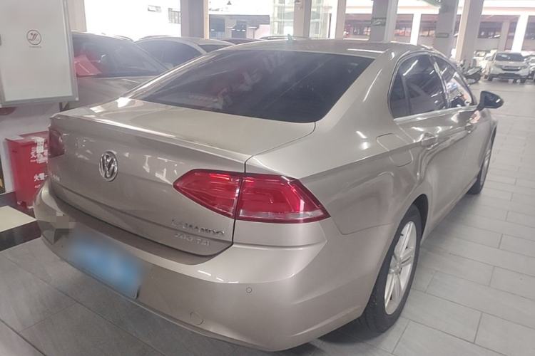 Used Volkswagen Lamando 2015 280TSI DSG Comfort Edition Rear Right 45 Deg