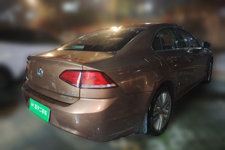 Used Volkswagen Lamando 2015 280TSI DSG Luxury Edition Rear Right 45 Deg