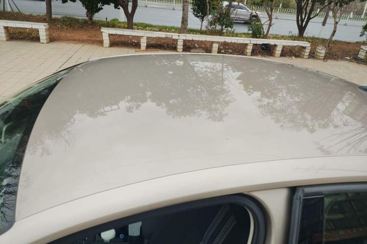 Used Volkswagen Lamando 2015 230TSI Manual Trend Edition Roof