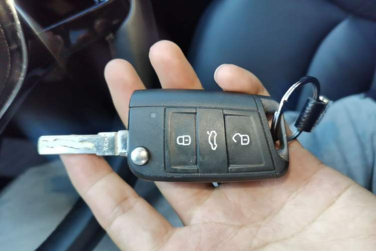 Used Volkswagen Lamando 2015 280TSI DSG Comfort Edition Vehicle Key