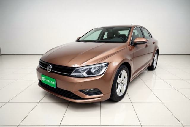 Ojetý Volkswagen Lamando 2015 230TSI Manual Trend Edition