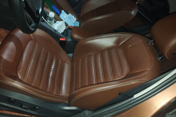 Used Volkswagen Lamando 2015 330TSI DSG Luxury Edition Left Front Seat