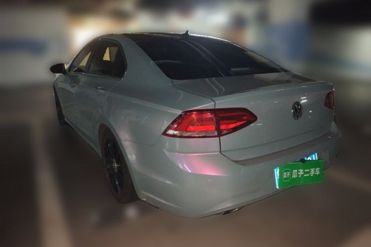 Used Volkswagen Lamando 2015 330TSI DSG Luxury Edition Rear Left 45 Deg