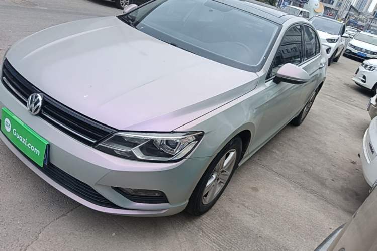 Used Volkswagen Lamando 2015 230TSI DSG Fashion Edition Guazi used car, China used car export, Used car for sale, Used cars, Cheapest cars for sale